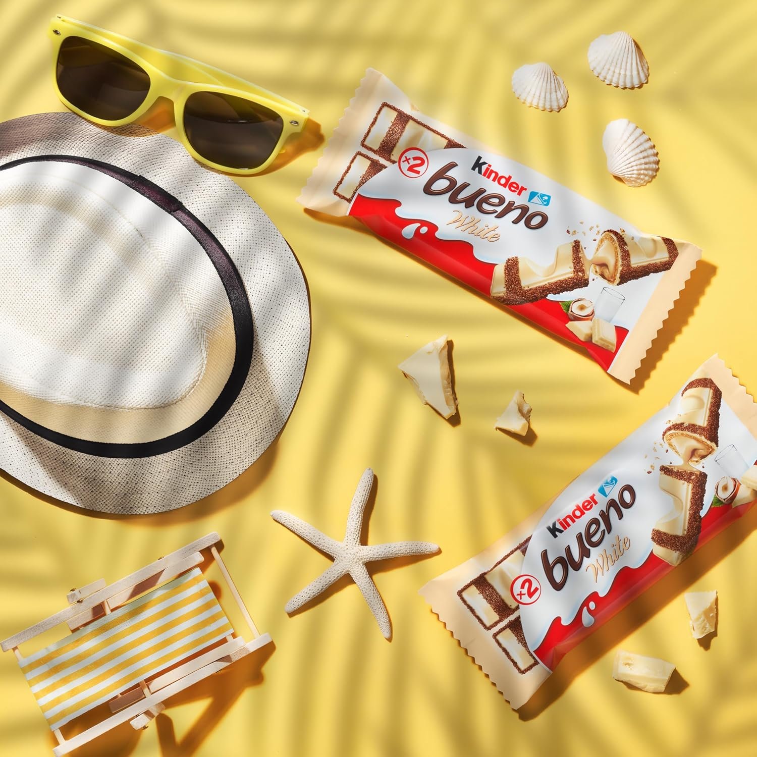 Kinder Bueno White - Fine Wafer Coated with White Chocolate with Milk and Hazelnut Heart - Fondant and Crispy Biscuit - Share Format - 30 x 2 Bars (39 g) - Image 2