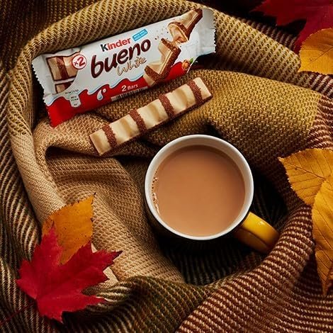 Kinder Bueno White - Fine Wafer Coated with White Chocolate with Milk and Hazelnut Heart - Fondant and Crispy Biscuit - Share Format - 30 x 2 Bars (39 g) - Image 7